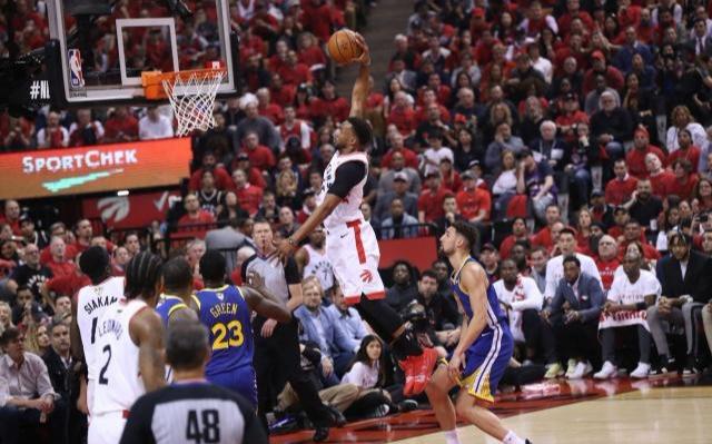  多特蒙德绝杀法兰克福终结对手三连胜  